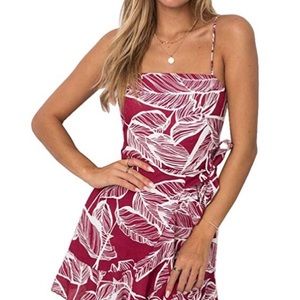 Coventavenue - Red & White Leaf Print Mini Dress